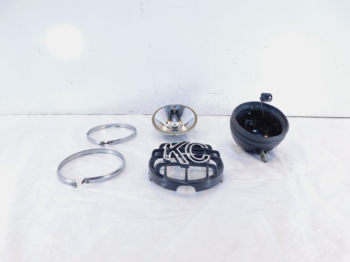 Harley Davidson Sportster 883 1100 1200 Headlight Headlamp & Housing Case Bucket