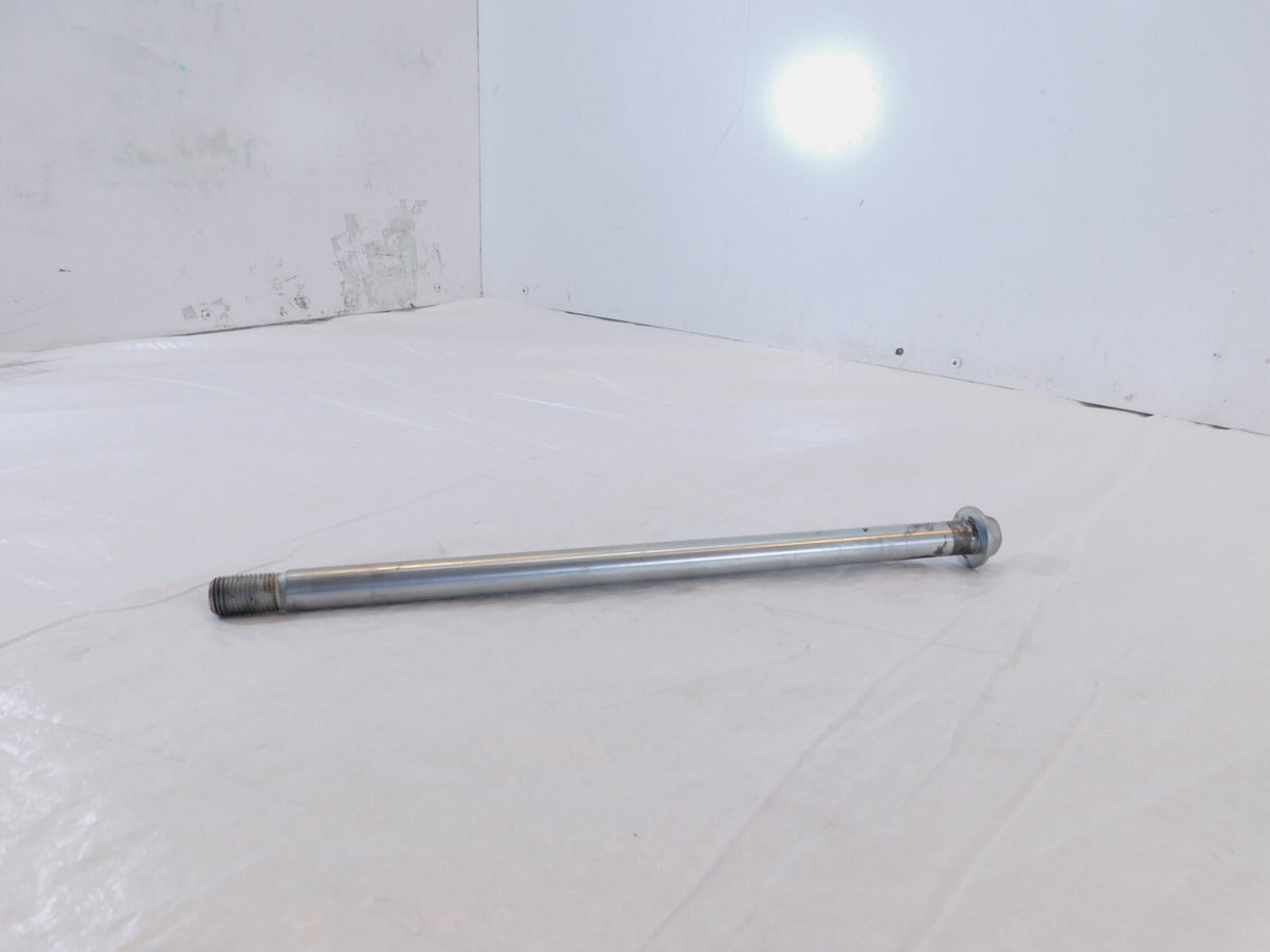 Honda VF750 VF750CD Magna 750 & CB250 Nighthawk 250 Rear Wheel Axle Bolt Shaft