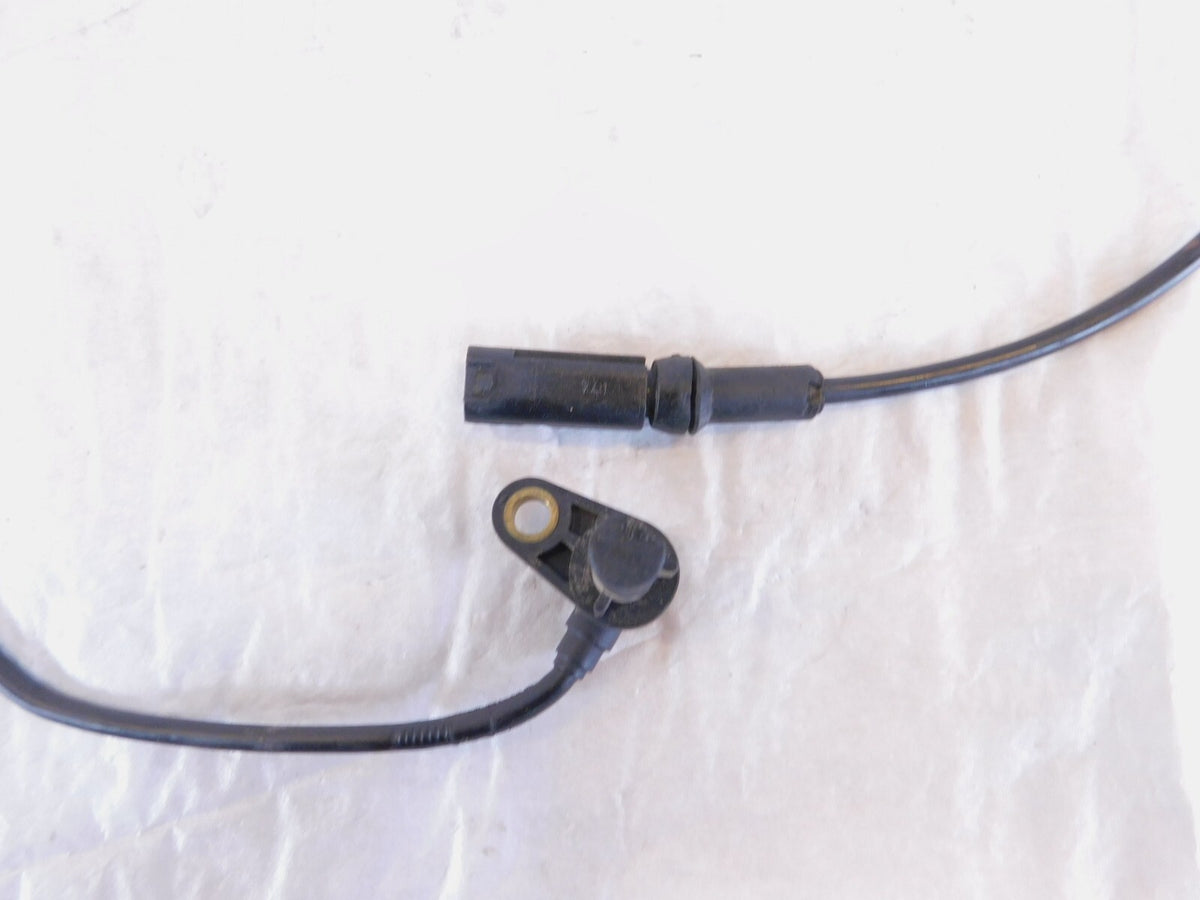 BMW R1200 HP2 F650GS F800 F800R F800S & G650GS Front/Rear Wheel ABS Speed Sensor