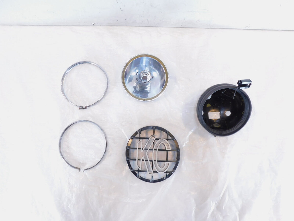 Harley Davidson Sportster 883 1100 1200 Headlight Headlamp & Housing Case Bucket
