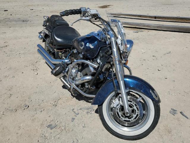 02 Yamaha V Star 1100 Classic