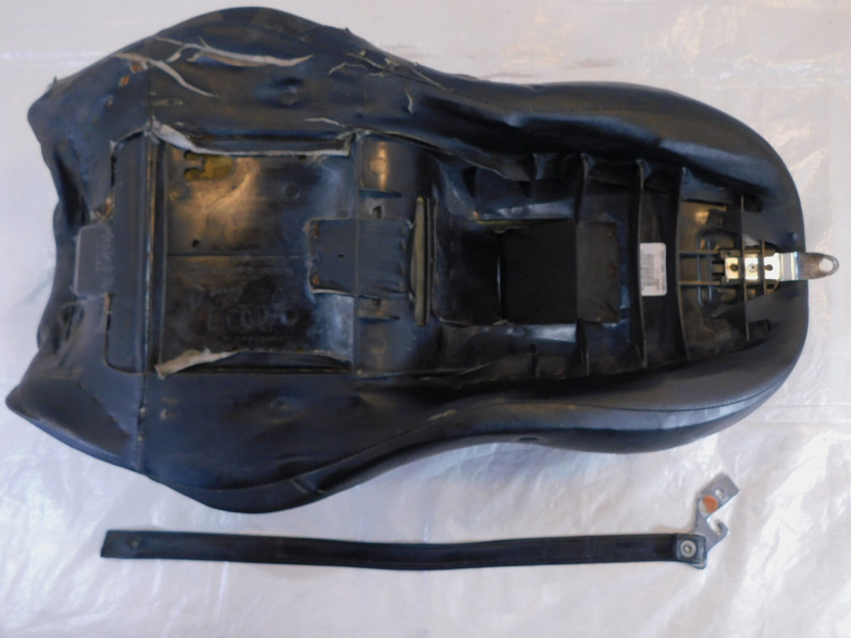 2011-2013 Harley Davidson Touring Road King Main Rider & Rear Passenger Seat - C3 Cycle