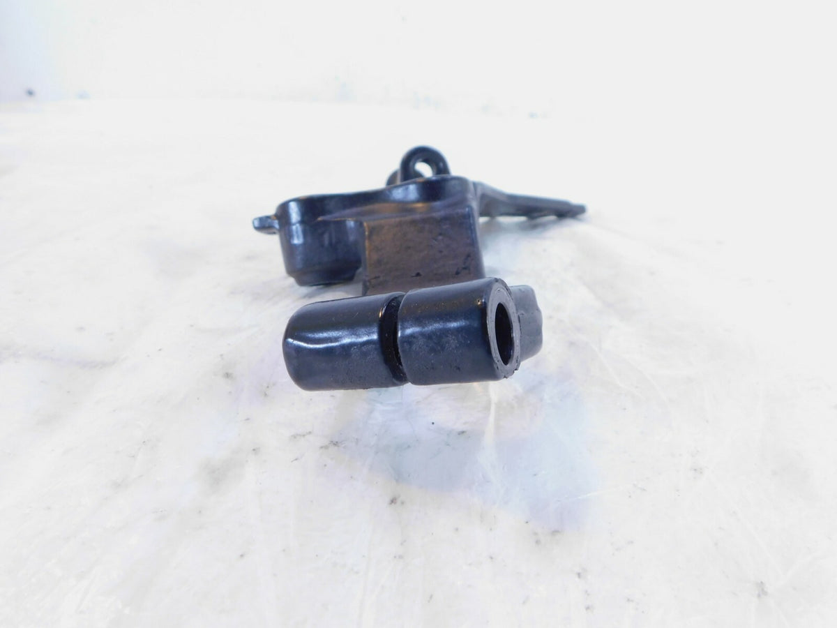 2004-2016 Triumph Thruxton 900 Right Footrest Foot Peg Mount Bracket Outrigger