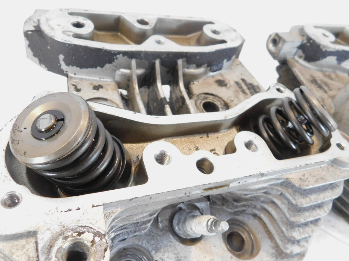 Harley Davidson Sportster 883 Cylinder Heads w/ Valves 16662-86B & 16663-86B