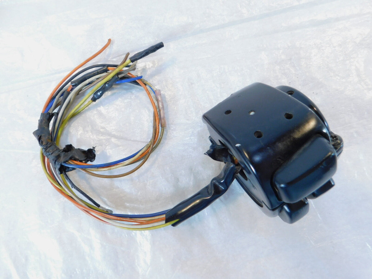 Harley Davidson Softail Dyna Sportster Left Handlebar Horn Turn Signal Switches - C3 Cycle