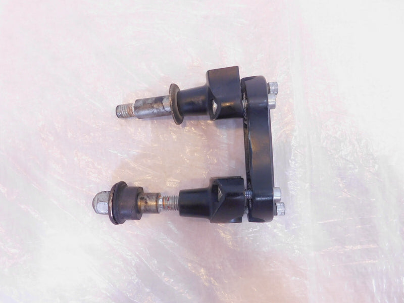 Harley Davidson Sportster 883 & 1200 & Dyna Chrome Handlebar Bar Riser Clamps
