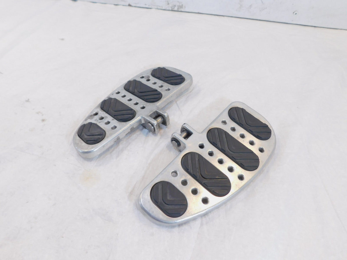 Victory Touring Cruiser V92 Deluxe & Touring Passenger Footboard Floorboards - C3 Cycle