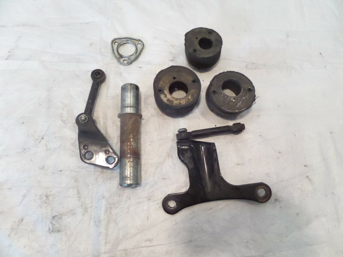 2004-2013 Harley Davidson Sportster 883 & 1200 Engine Motor Mount Bracket Lot