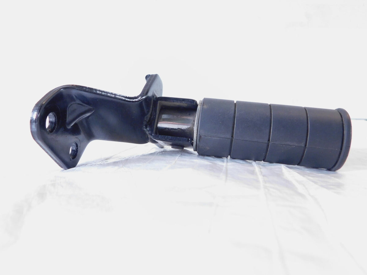 Suzuki Boulevard C50 VL800 Intruder Volusia Rear Right Footpeg Footrest & Mount - C3 Cycle