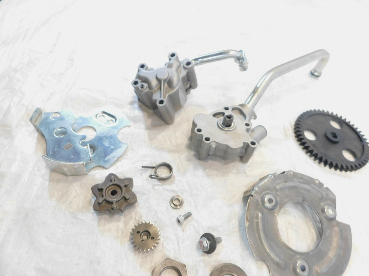 2016 16 Indian Scout Sixty Engine Motor Oil Pump, Gears, Pipe & Other Parts - C3 Cycle