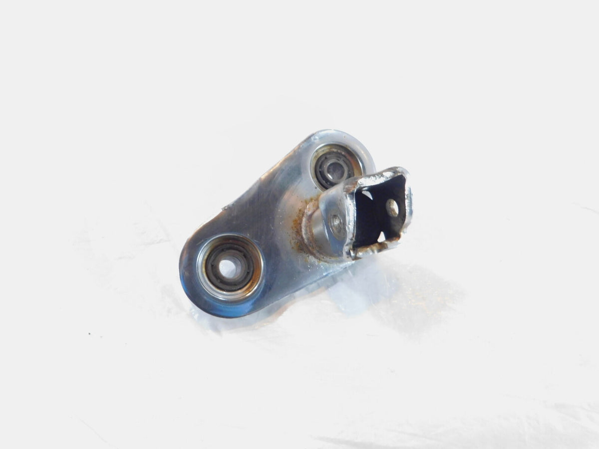 Honda VT600 VT600C Shadow 600 VLX Deluxe Right Foot Peg Footpeg Footrest Bracket