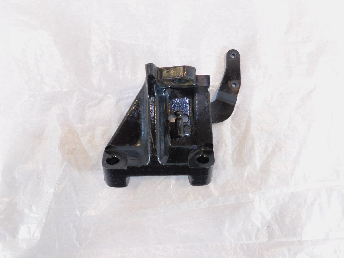 Yamaha V-Star 1100 Classic Custom Silverado Kickstand Stand Bracket Mount Holder