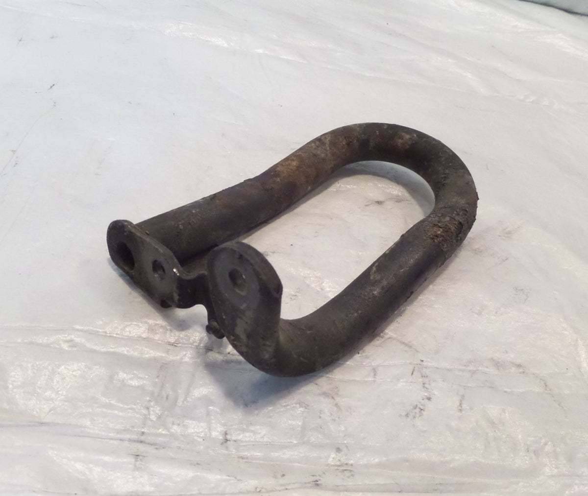 Honda GL1800 Goldwing 1800 Right Rear Engine Saddlebag Crash Guard Pipe Bracket - C3 Cycle