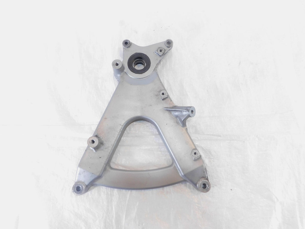 2007-2016 Suzuki Burgman 400 AN400 Rear Wheel Fork Swingarm Bracket -61000-05H20 - C3 Cycle