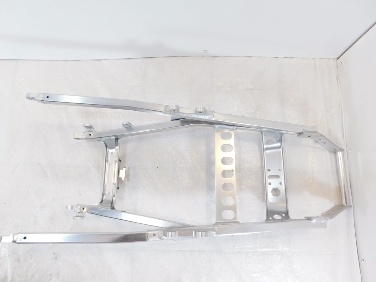 1999 2000 2001 2002 Yamaha YZFR6 YZF R6 Rear Back Tail Section Seat Subframe - C3 Cycle