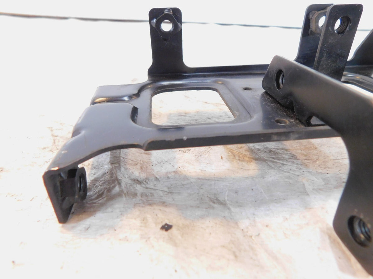 1985-07 Yamaha V-Max 1200 VMX12 VMX1200 Black Center Bridge Plate Mount Bracket - C3 Cycle