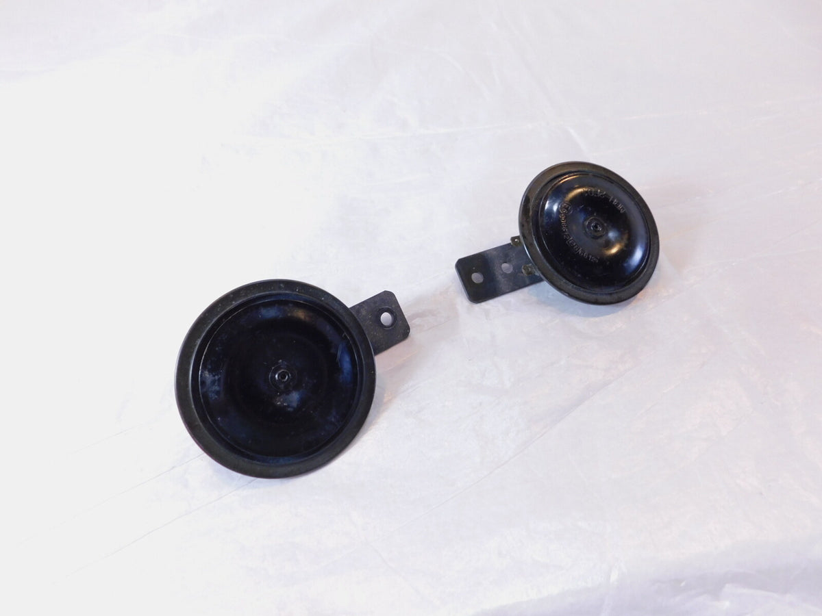 1994-1995 Honda CB1000 CB 1000 Black Indicator High/Low Signal Horns w/ Brackets - C3 Cycle