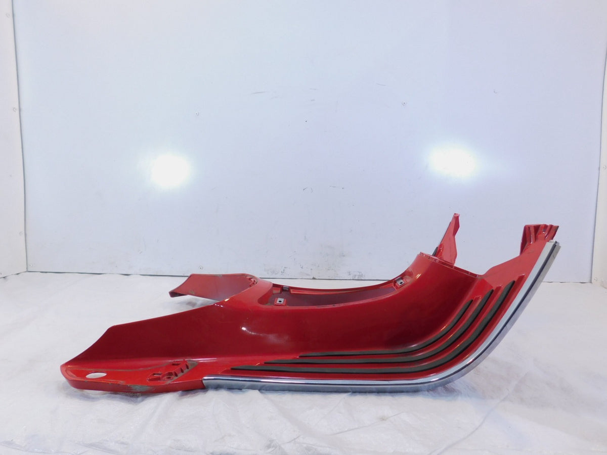 Piaggio Vespa Primavera Sprint 50 125 150 Lower Footrest Foot Hold Fairing - C3 Cycle