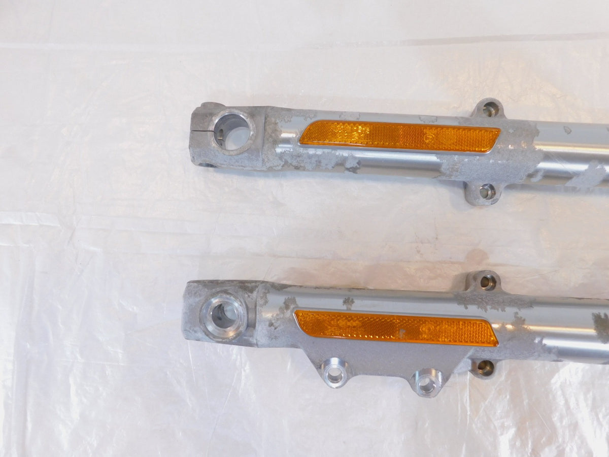 11-15 Harley Davidson 883 SuperLow Front End Right & Left Fork Shocks - Straight - C3 Cycle