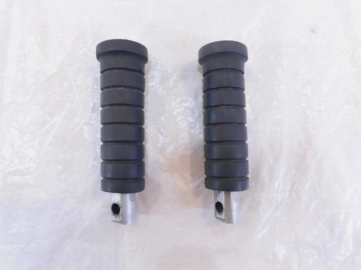 Victory Hammer Jackpot Kingpin & Vegas Right & Left Rear Footrests Foot Pegs - C3 Cycle