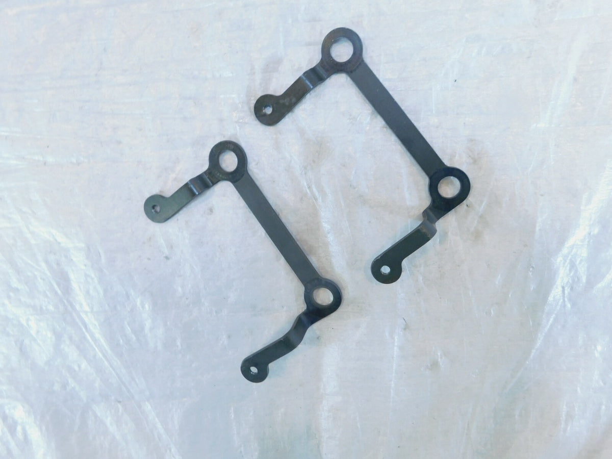 Yamaha V-Star 1100 Classic Custom Silverado Engine Cylinder Head Cover Brackets