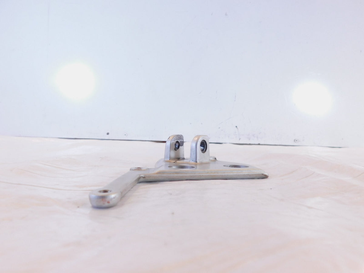 2007-2012 Triumph Tiger 1050 SE Front Left Footrest Foot Peg Mount Bracket Stay - C3 Cycle