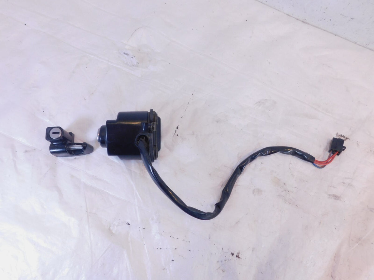 Honda VT750 750 Shadow ACE Deluxe Ignition Switch & Seat Lock (No Key)