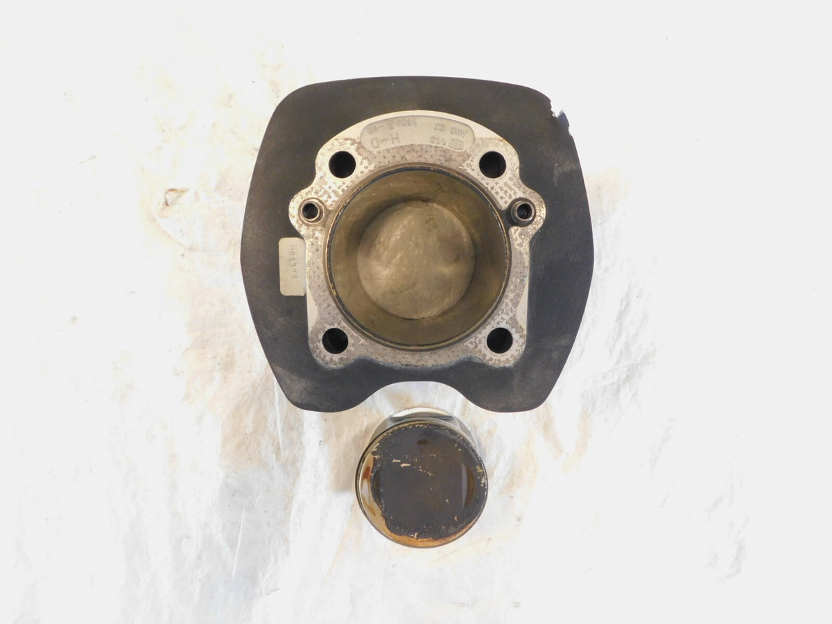 Harley Davidson Touring Dyna & Softail Twin Cam 88 Motor Piston & Black Cylinder - C3 Cycle