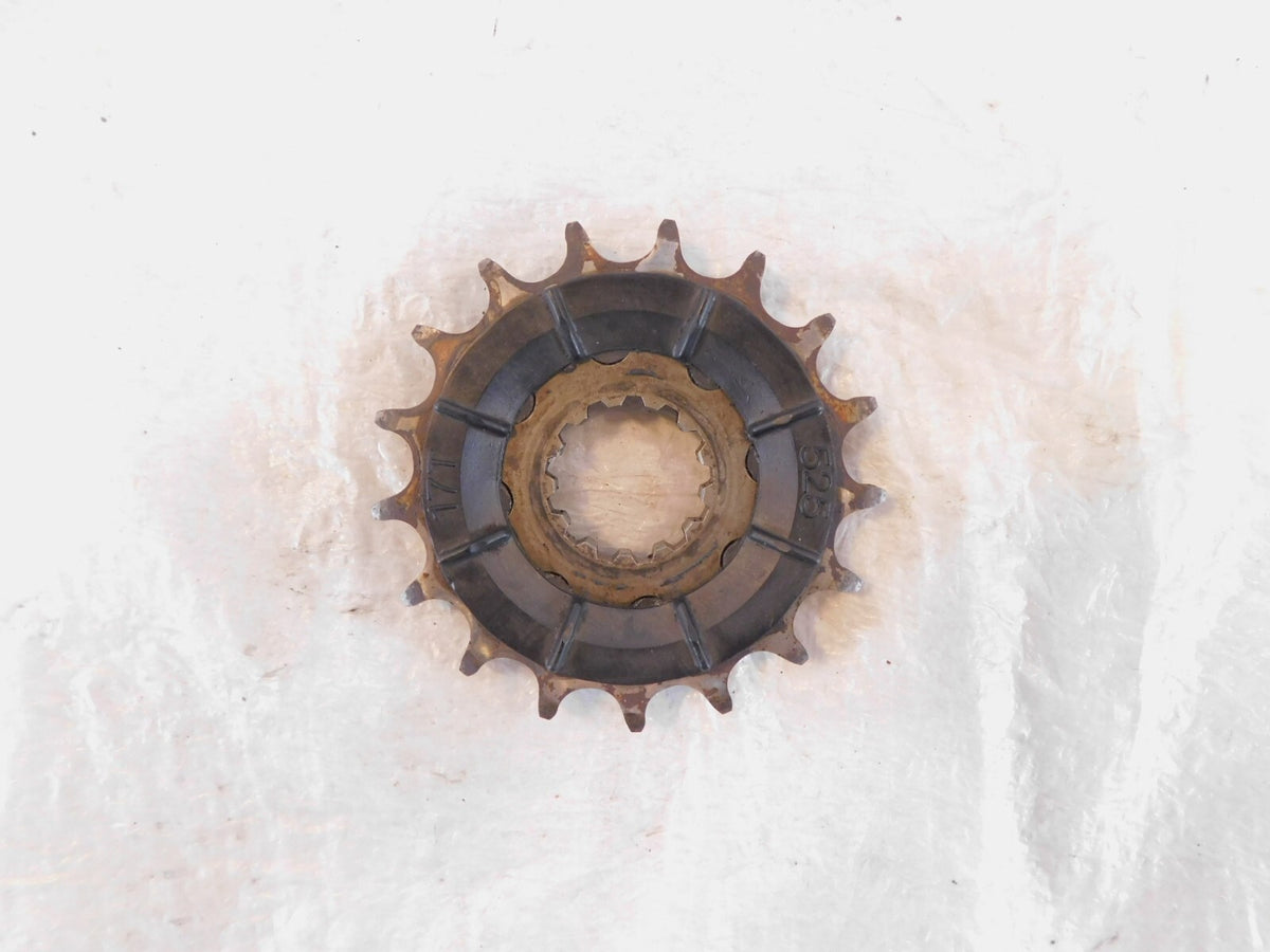 01-14 Triumph Bonneville T100 & America Front Transmission Output Sprocket (17T)