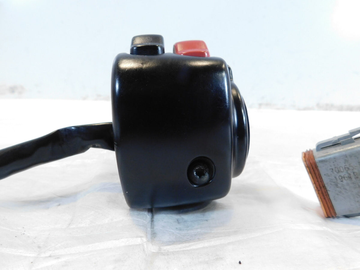 Harley Davidson Electra Glide Ultra Left Handlebar Speaker Volume & CB Switches - C3 Cycle