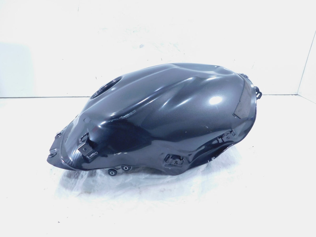 2019 19 Yamaha Niken MTX9 MXT850 Gray Gas Petrol Fuel Tank Reservoir - dented - C3 Cycle
