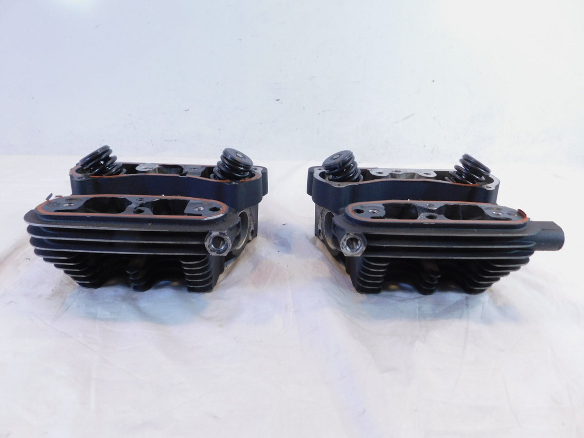 Harley Davidson Sportster 883 XLH883 Black Engine Cylinder Heads Springs Valves - C3 Cycle