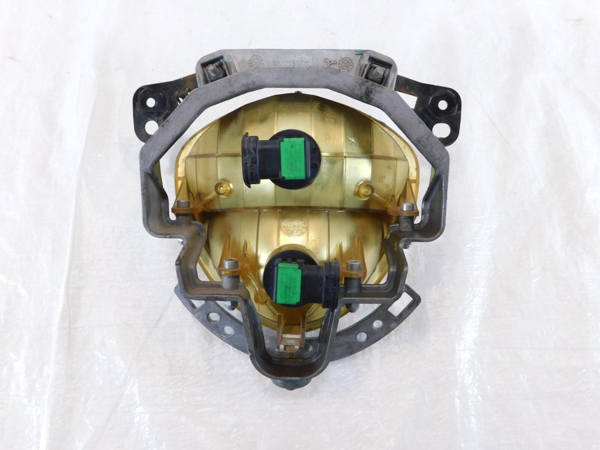 Victory Cross Country Roads Vegas & Kingpin Dual Front Headlight Headlamp Light