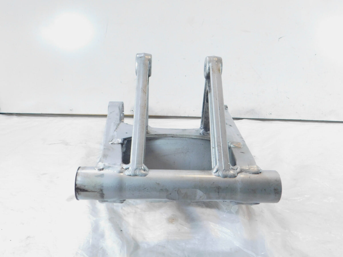 Kawasaki Ninja 1000 1000R ZX1000 Rear Wheel Mount Swing Fork Swingarm Bracket