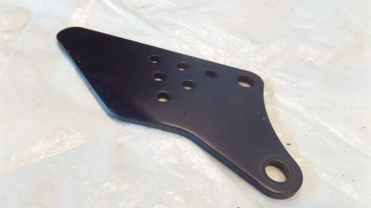 2008 Kawasaki Ninja ZX-6R ZX-600 Front Right Foot Peg Footrest Guard Bracket - C3 Cycle