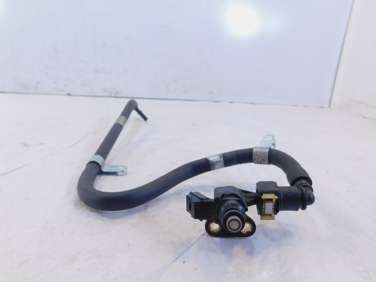 Vespa Primavera Sprint 50 125 150 LX S  946 Throttle Body Fuel Injector w/ Mount - C3 Cycle