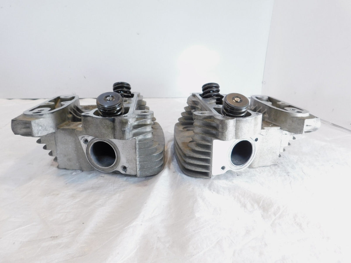 Harley Sportster 883 Front & Rear Engine Motor Cylinder Heads Springs & Valves
