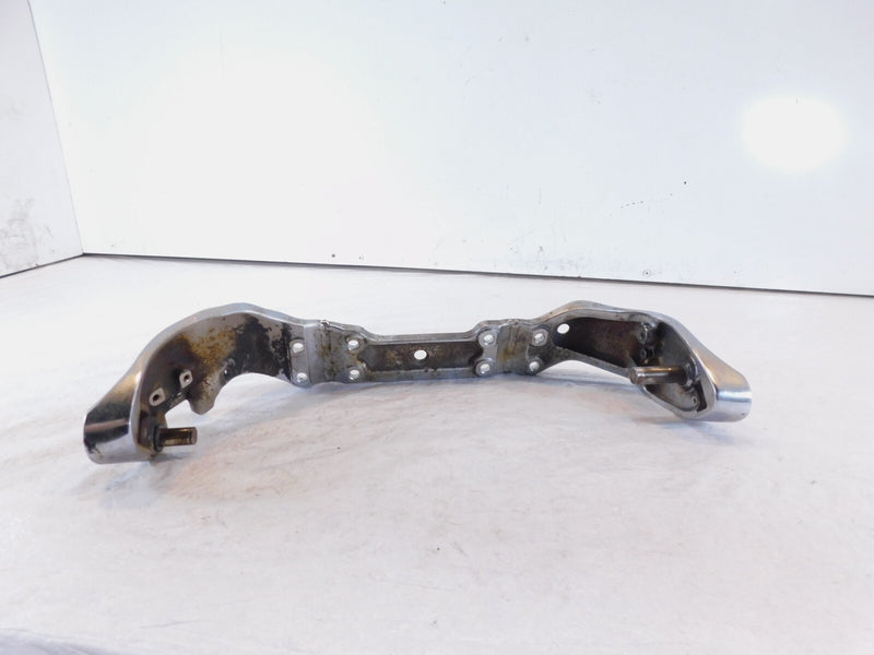 Suzuki Intruder 1400 Boulevard S83 VS1400 Front Footrest Foot Peg Bracket Mount