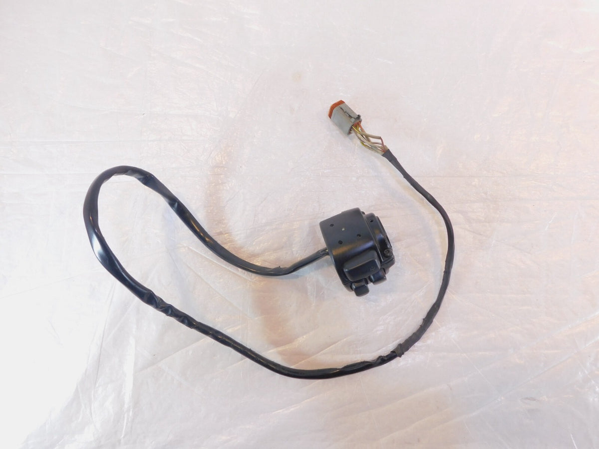 Harley Davidson Softail Dyna Sportster Left Handlebar Horn Turn Signal Switches - C3 Cycle