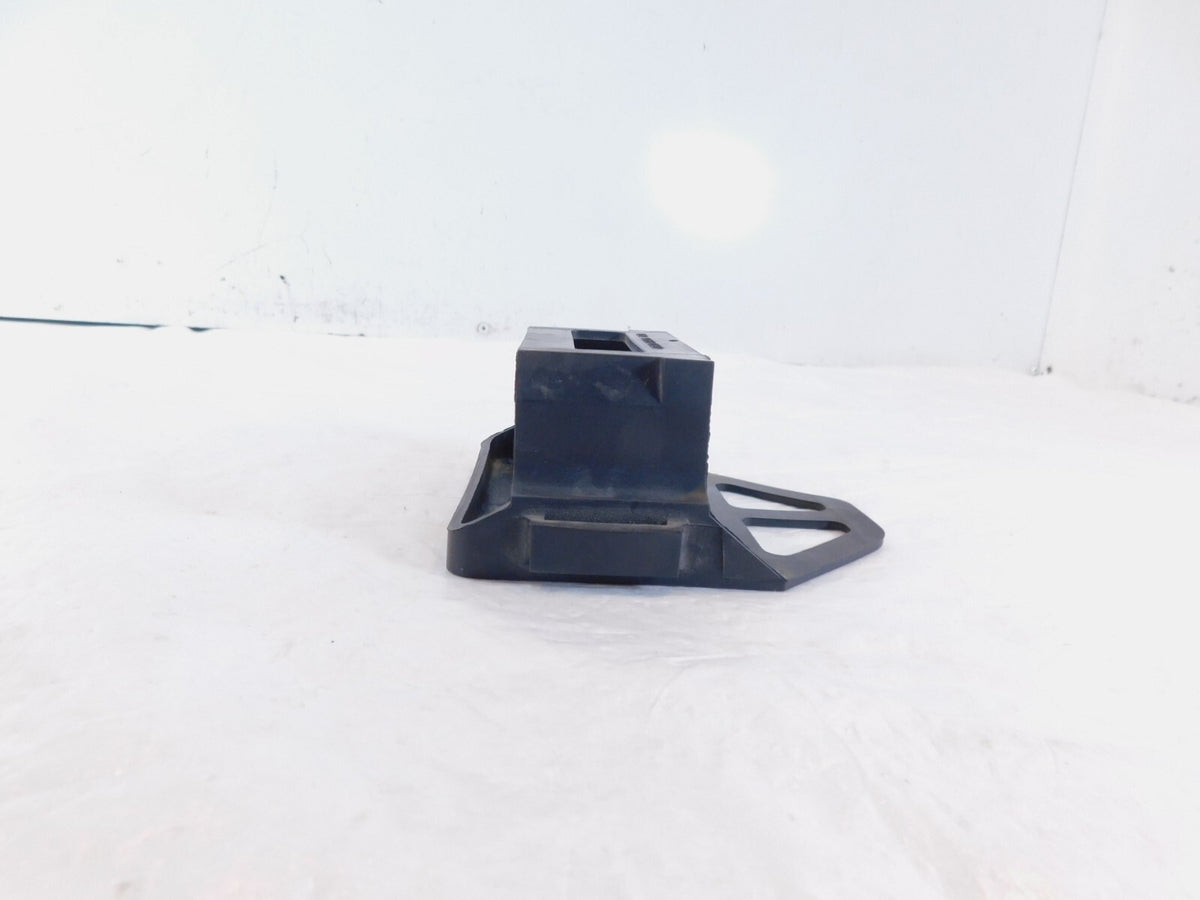 Kawasaki Vulcan 1700 Voyager Nomad Vaquero ECU ECM Engine Module Fuse Box Holder