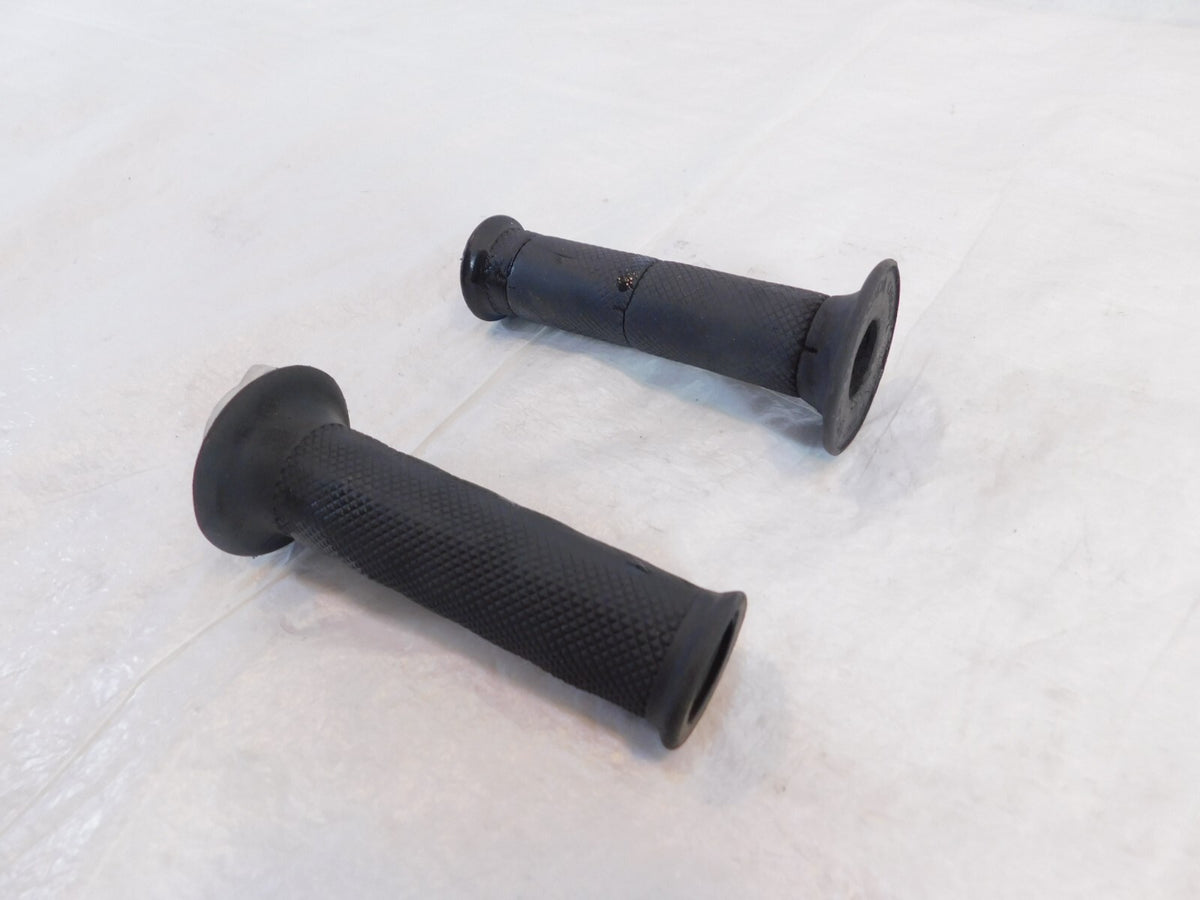 Aprilia ETV1000 Caponord Shiver 750 Left/Right Handlebar Hand Throttle Grips - C3 Cycle