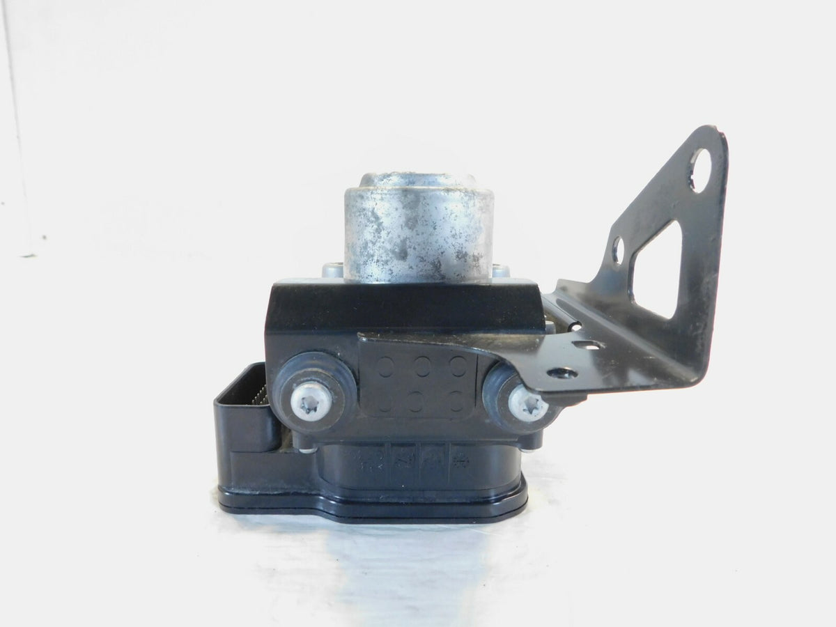 2005-2011, 2012 Triumph Sprint ST GT 1050 Wet ABS Brake Modulator Pump T2020284 - C3 Cycle