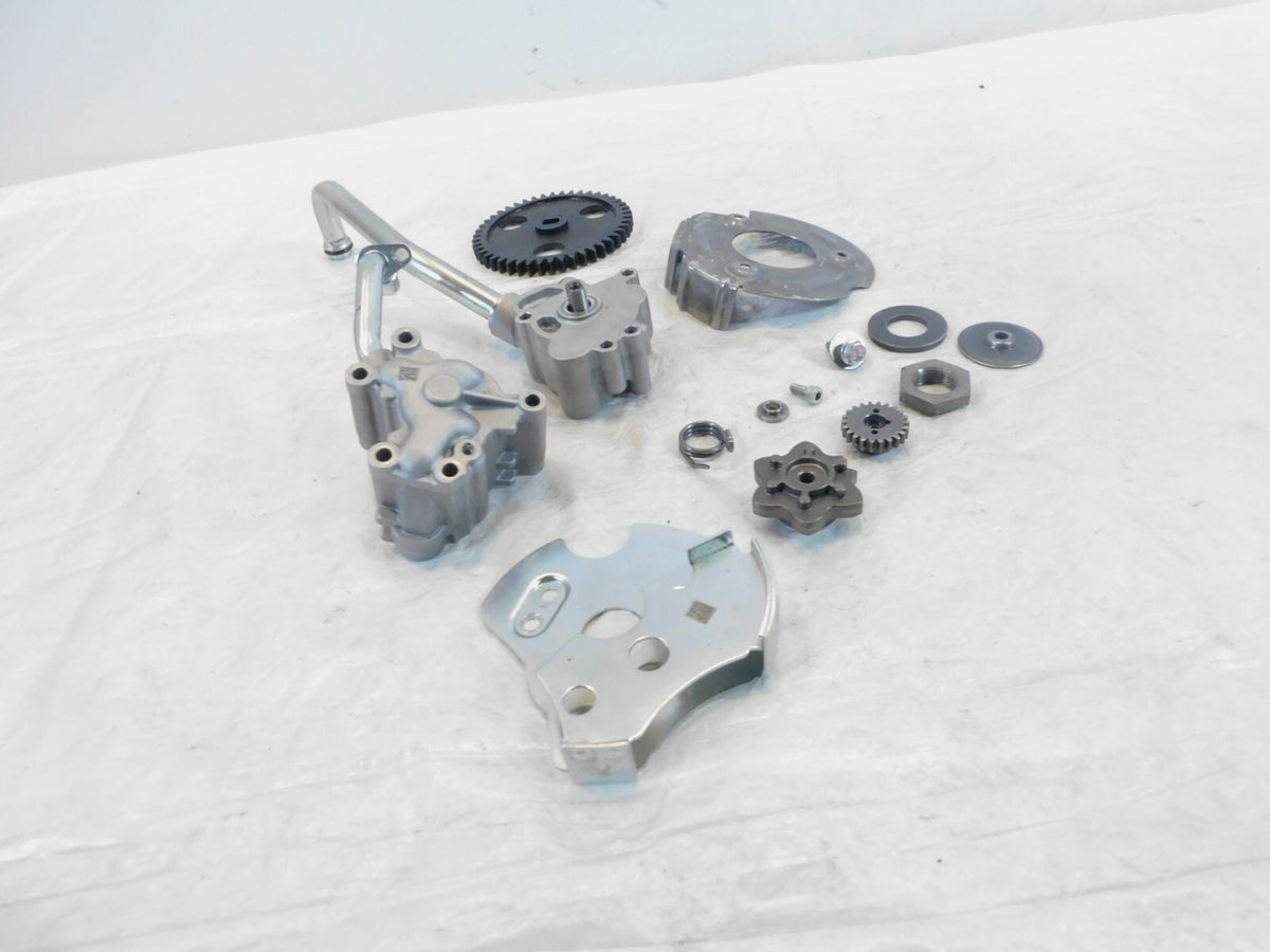 2016 16 Indian Scout Sixty Engine Motor Oil Pump, Gears, Pipe & Other Parts - C3 Cycle