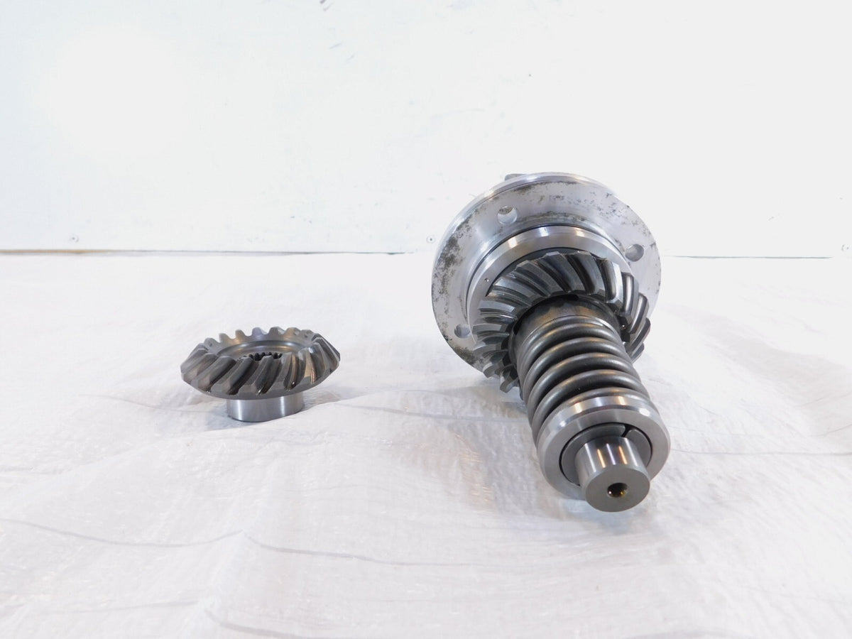 Yamaha V-Star 650 XVS650 Classic Custom Engine Motor Middle Drive Gears & Shaft - C3 Cycle