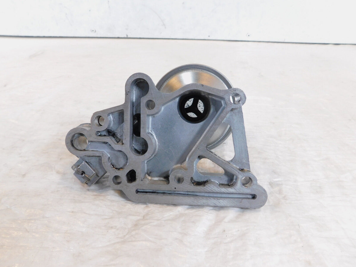 Honda CB750 CB900 CB1000 CB1000C Lower Engine Oil Passage Strainer & Body Cover