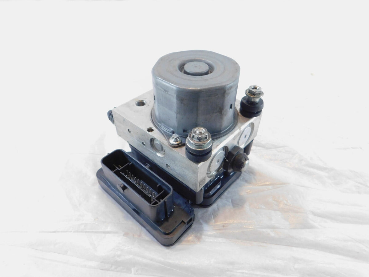Can-Am Spyder Roadster F3 RT & Ryker 600 900 Rally ABS VCM Brake Pump Modulator - C3 Cycle