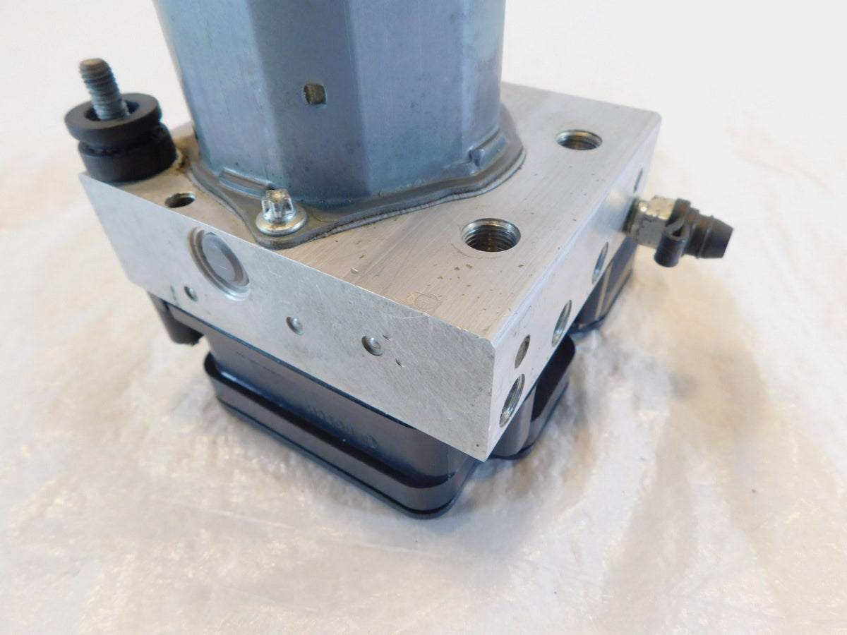 Can-Am Spyder Roadster F3 RT & Ryker 600 900 Rally ABS Brake Pump VCM Modulator - C3 Cycle