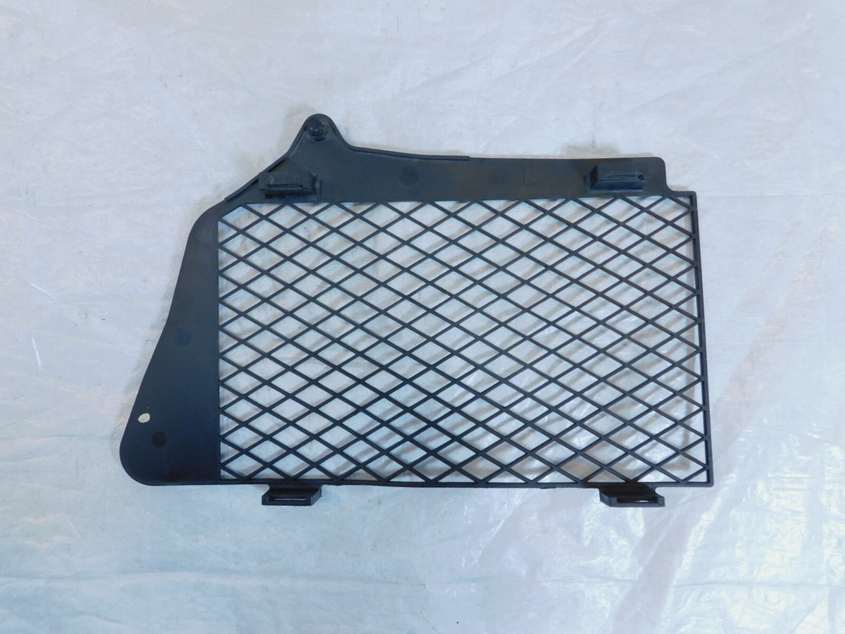 2001-2005 Honda GL1800 Goldwing 1800 Left Radiator Cover Fairing Cowling Grill