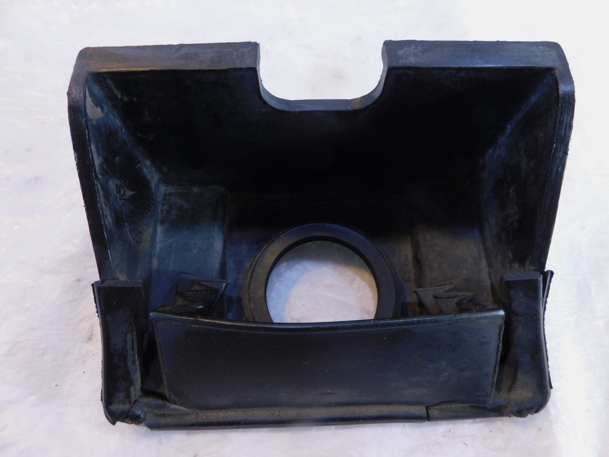 83 Yamaha Venture Royale 1200 XVZ12 Petrol Gas Fuel Tank Filler Cap Cover Mount - C3 Cycle