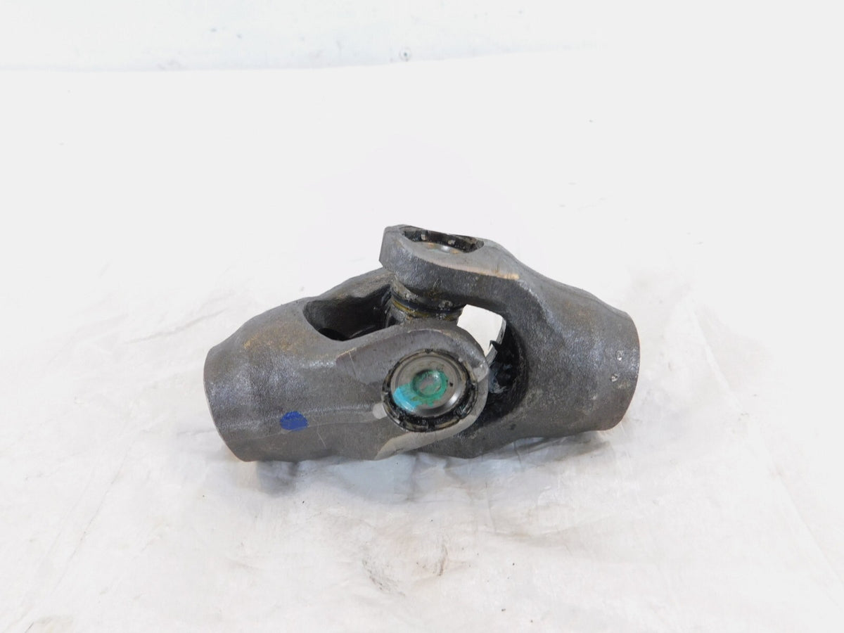 Honda VTX1300 VTX1300S VTX1300R VTX1800 & VTX1800R Rear Driveshaft Joint Yoke - C3 Cycle